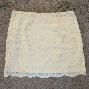Cream lace/sparkly mini skirt